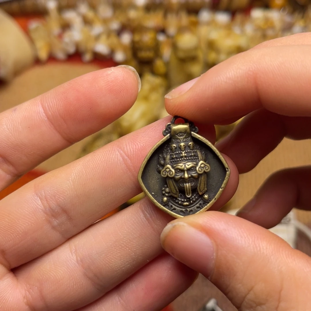 意***愿大叶紫檀（黑酸枝木类）