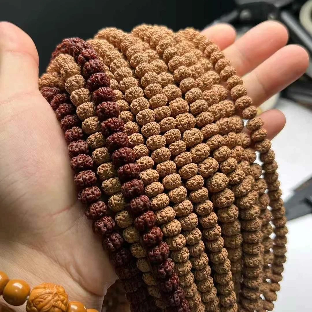 金刚菩提珠串原皮原色平细脖挂1.0mm左右