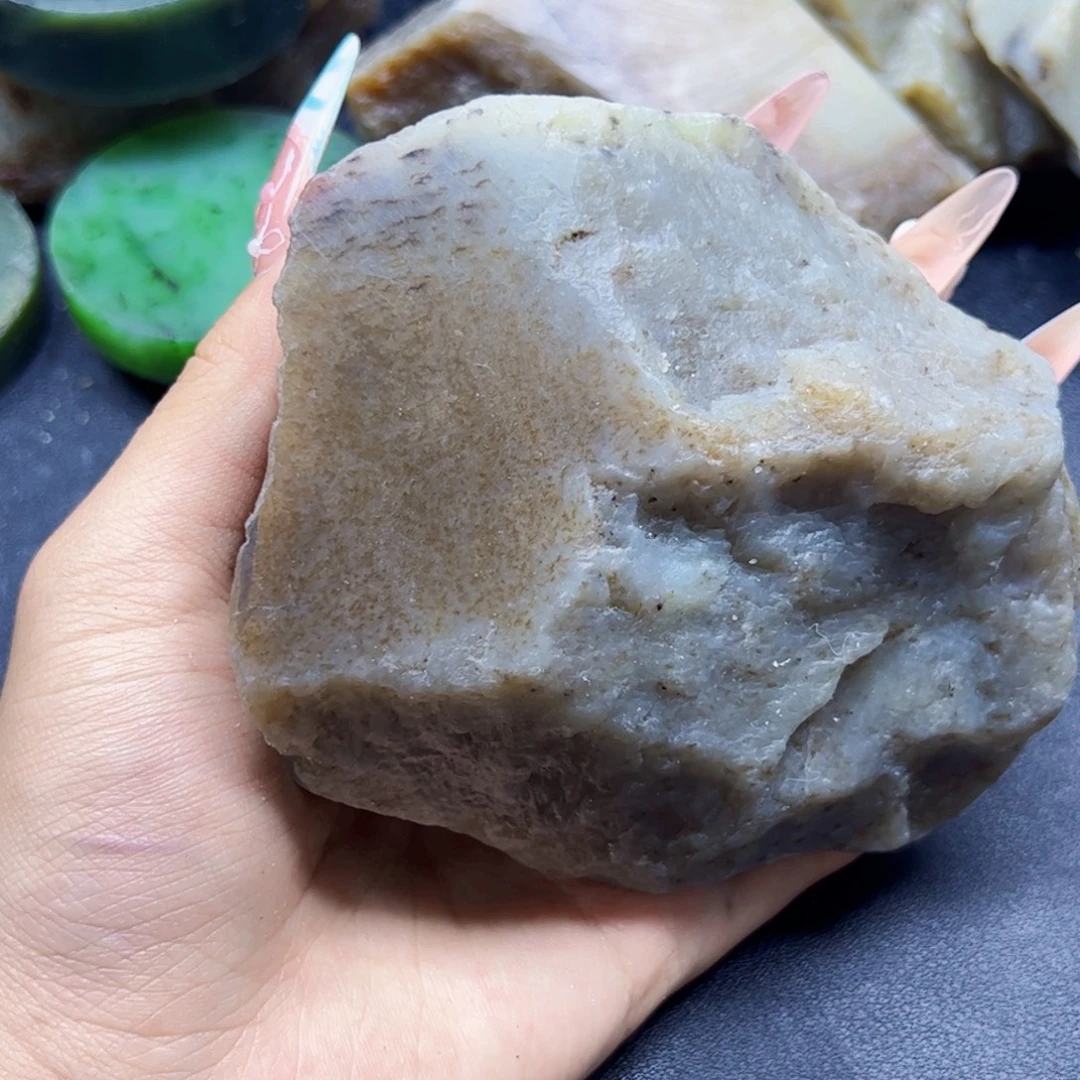 和田玉（糖玉）未镶嵌珠宝半成品