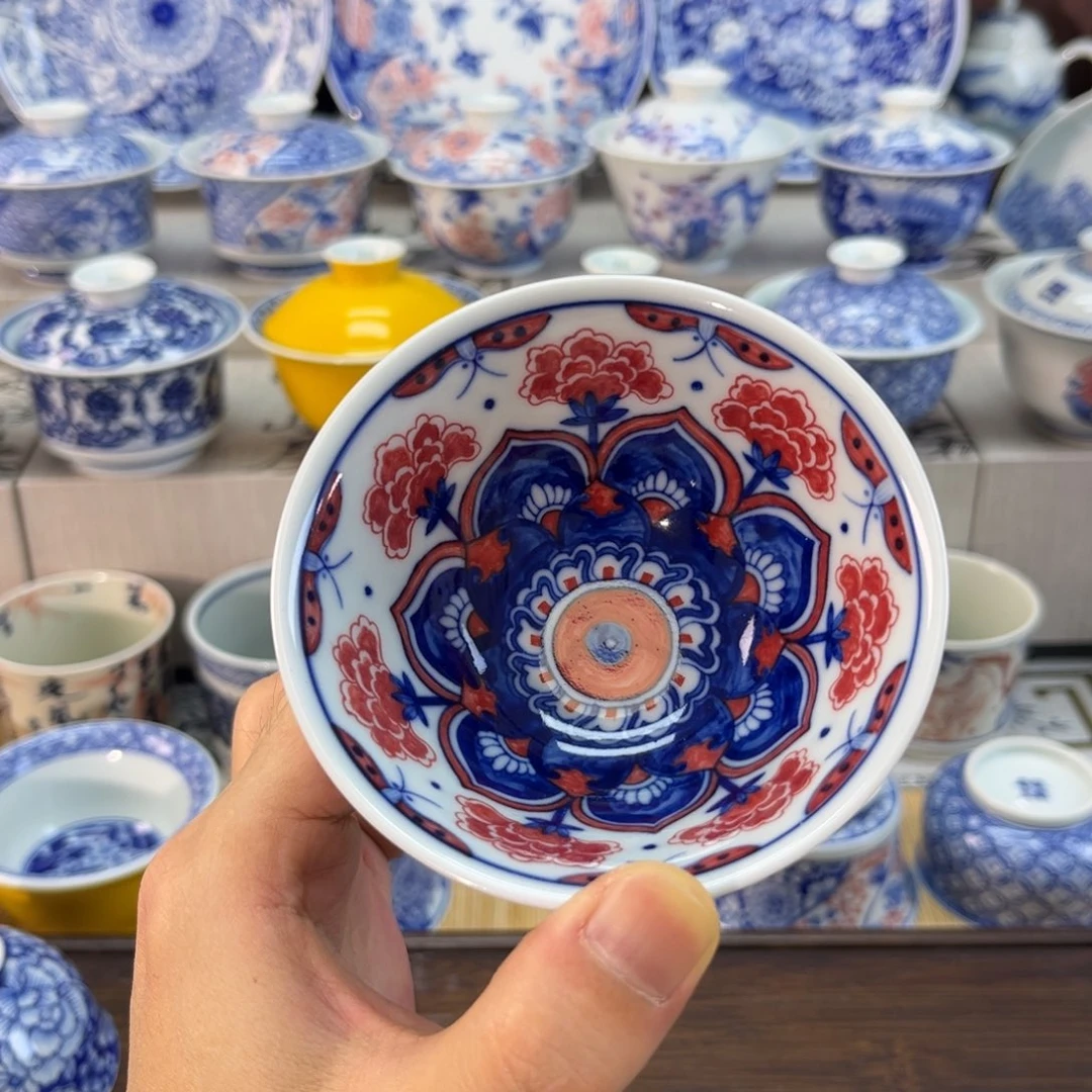 釉下宝相花斗笠杯