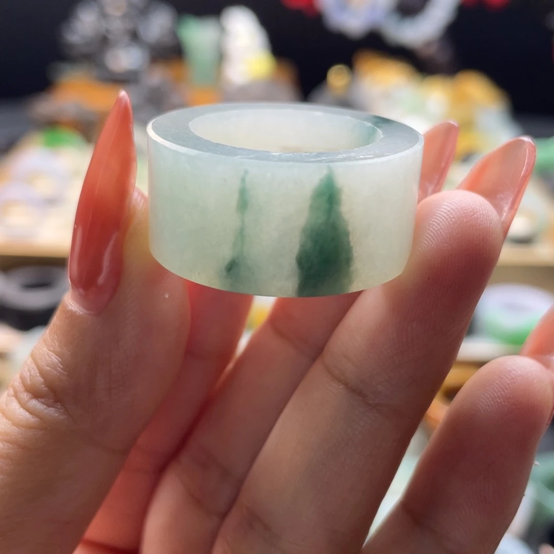定制翡翠未镶嵌戒指