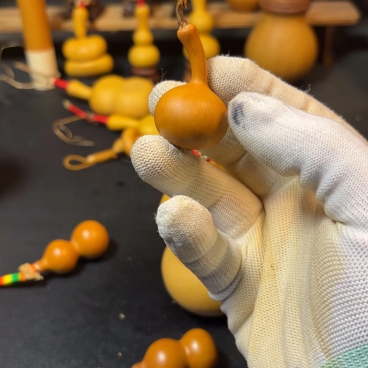 @***）古古怪怪高规格葫芦