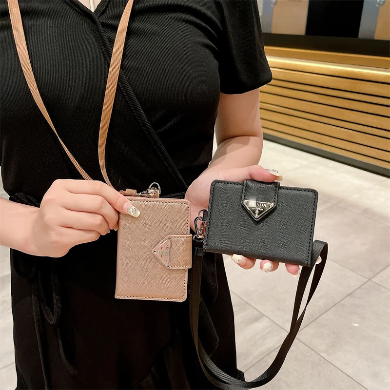 时尚潮流新款P家三角标可背斜挎挂件卡包证件包钱零钱包皮质夹套