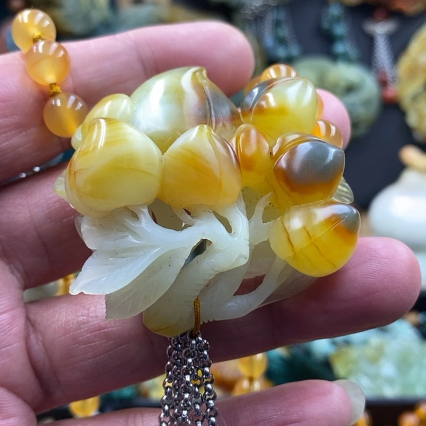 【闪购商品】未镶嵌蛇纹石玉吊坠