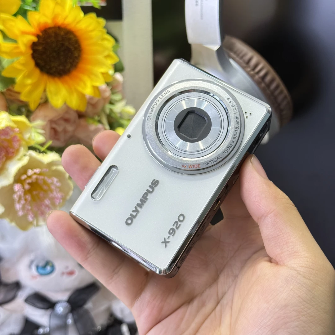 9新 Olympus/奥林巴斯 奥林巴斯x920 冷白皮柔焦 带配件屏幕灰尘