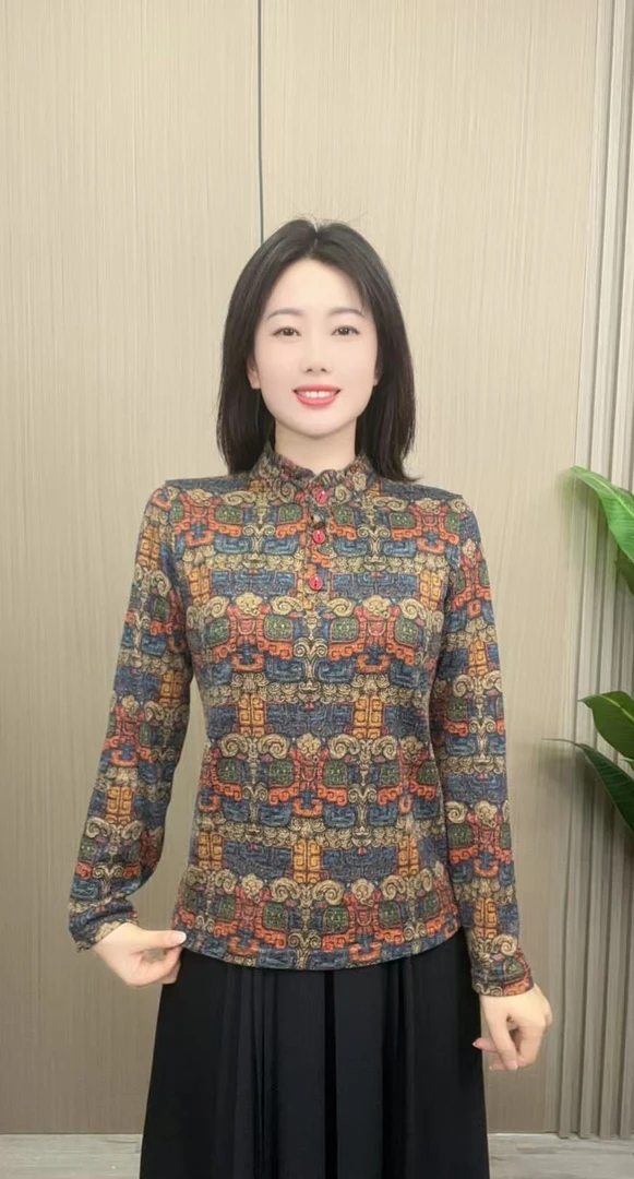 【佑澄精选】加绒保暖时尚百搭显瘦上衣