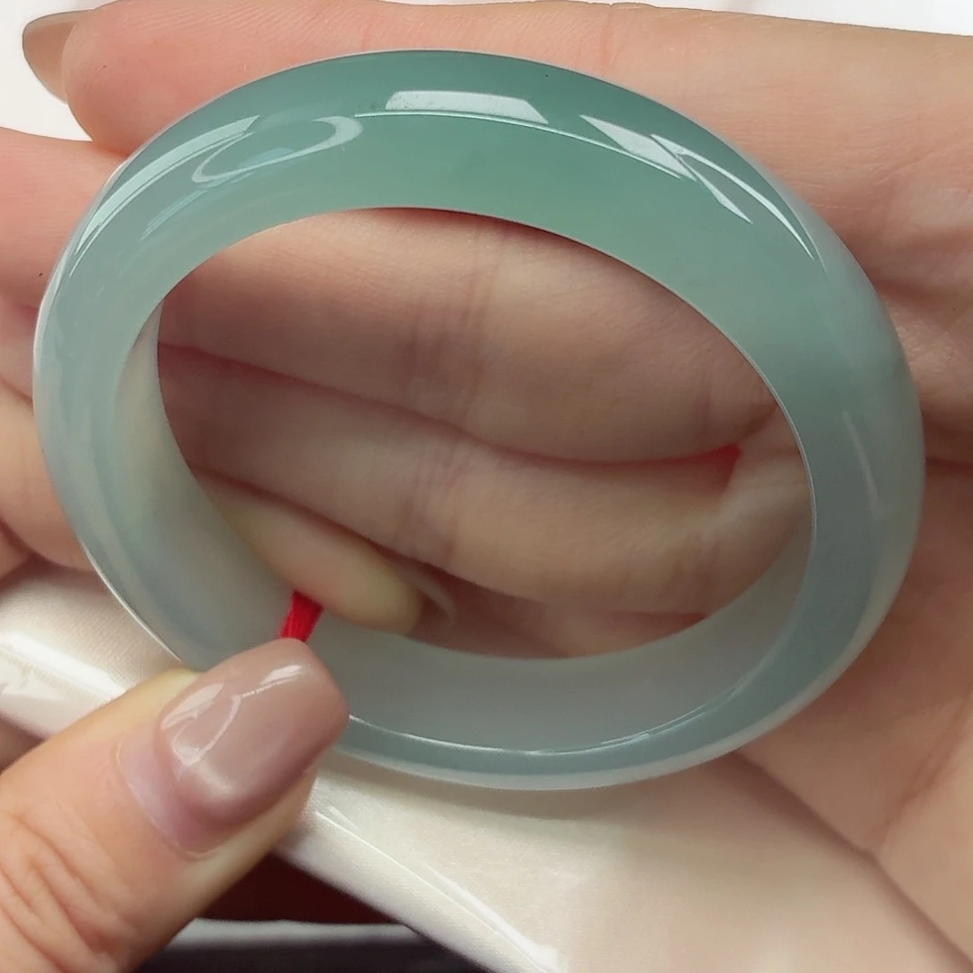 翡翠未镶嵌手镯正圈5号