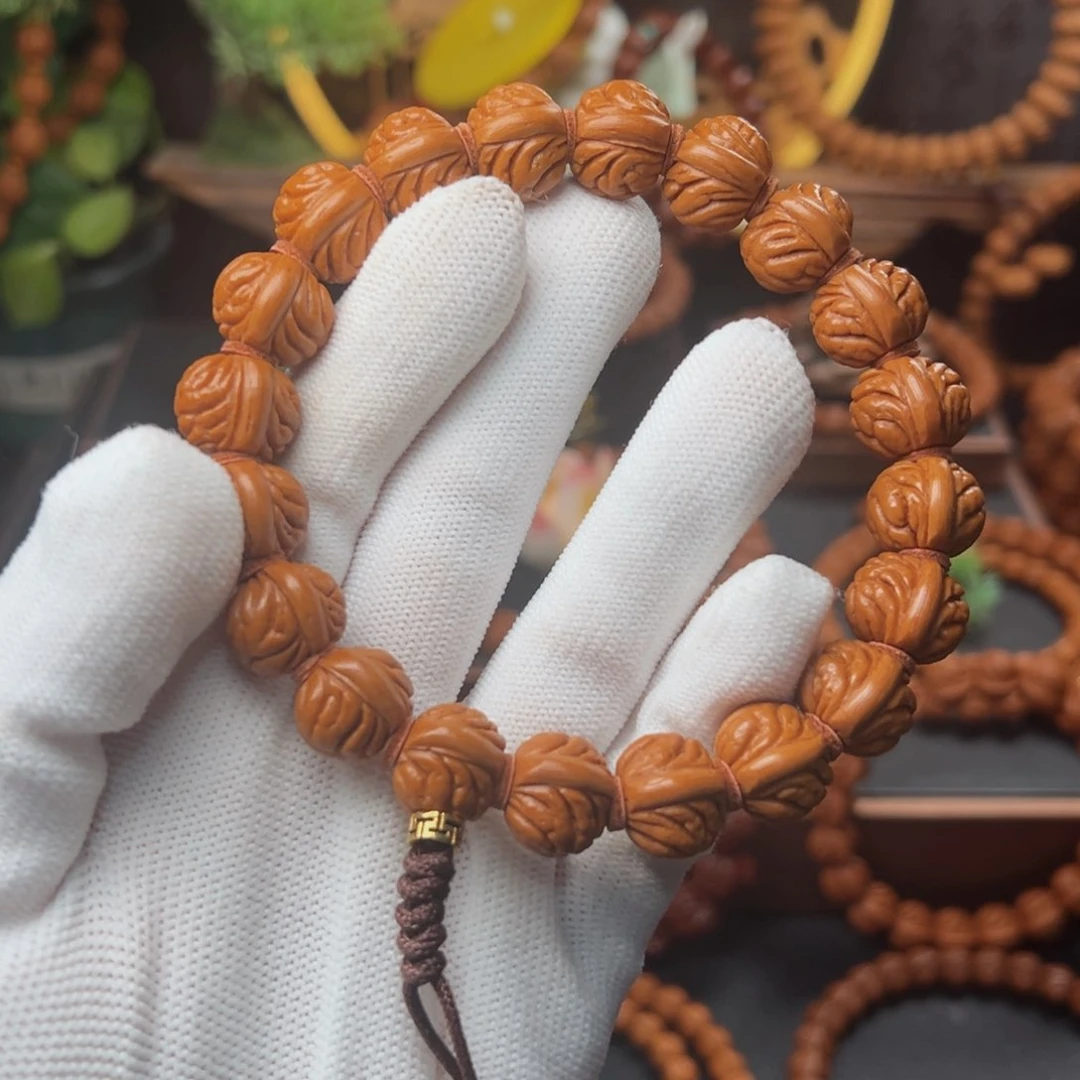 吊坠桃核1.4盘龙爆肚手持