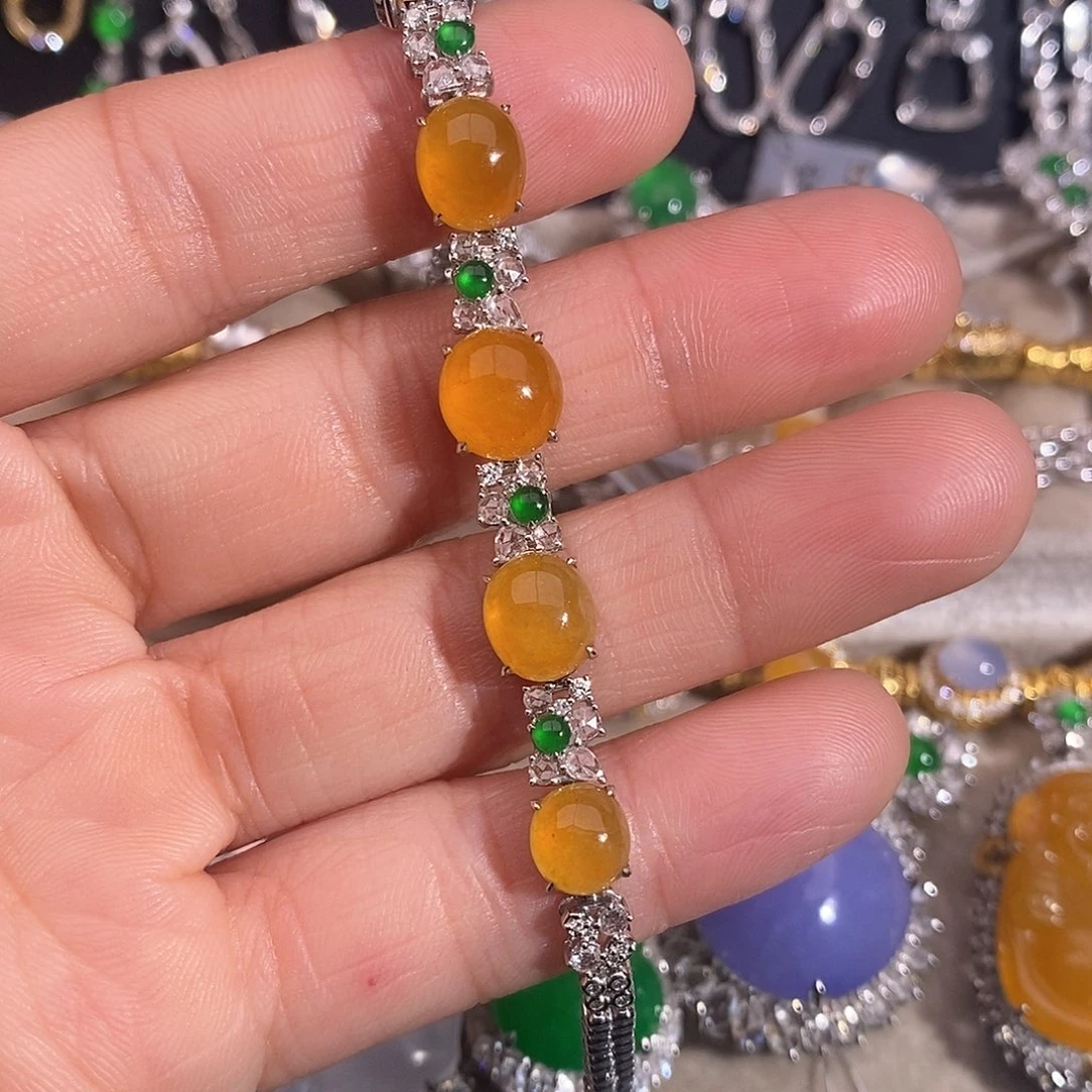 翡翠18K金镶嵌手链