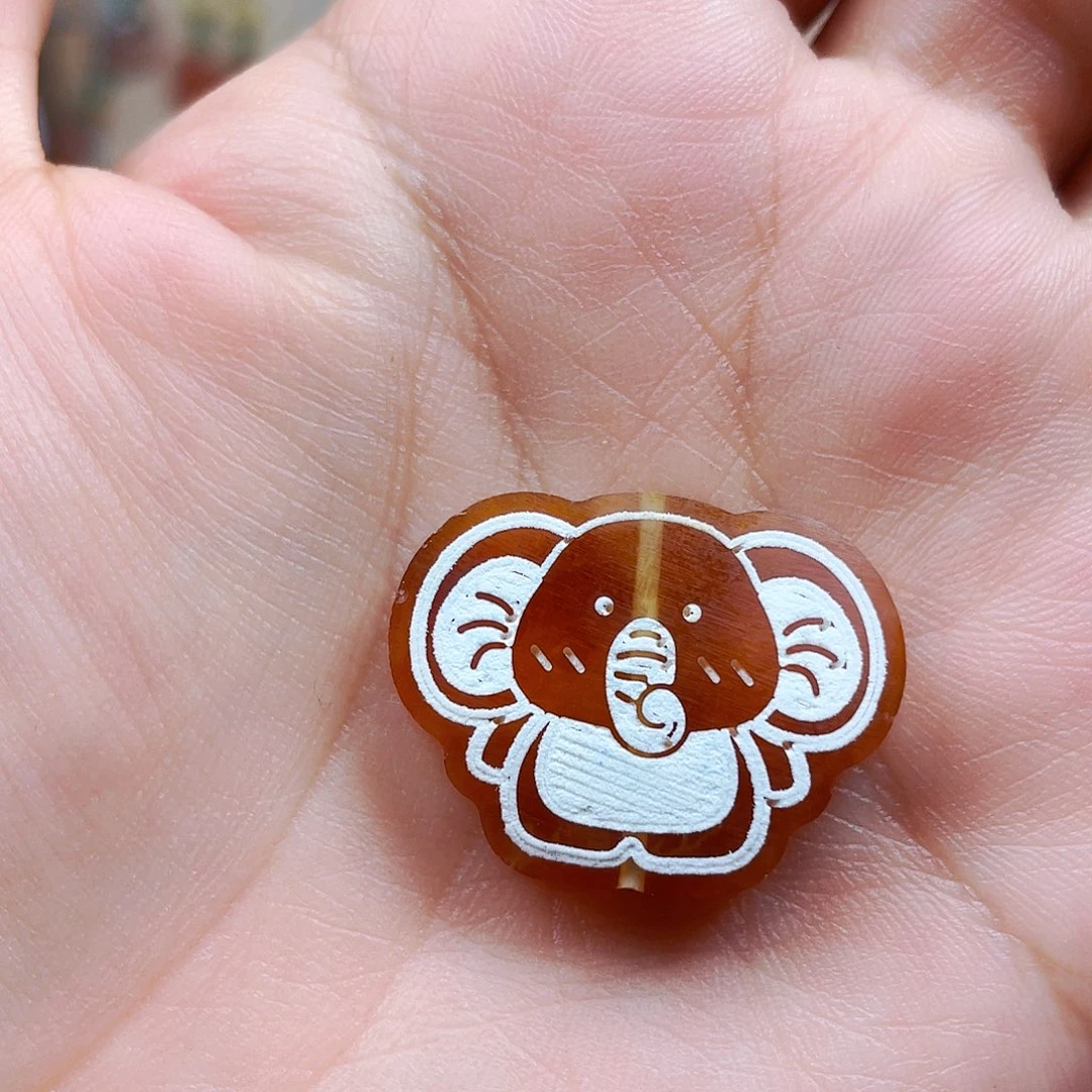 裸石琥珀未镶嵌订制