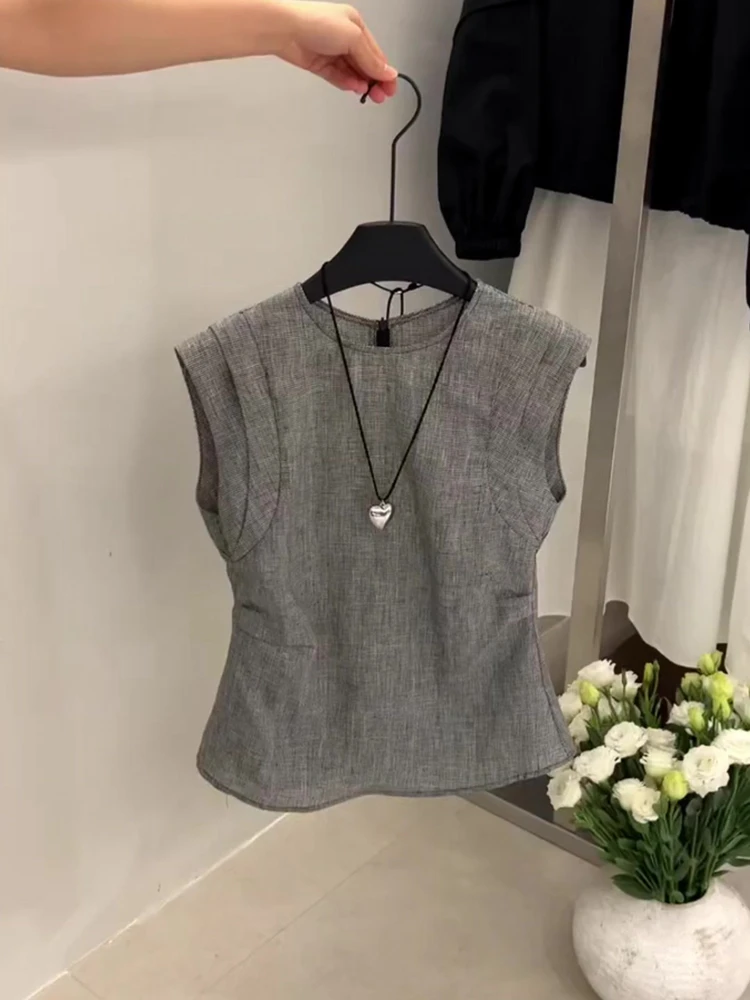 2025年夏季新款灰色背心时尚百搭圆领飞飞袖衬衫小衫气质女款上衣