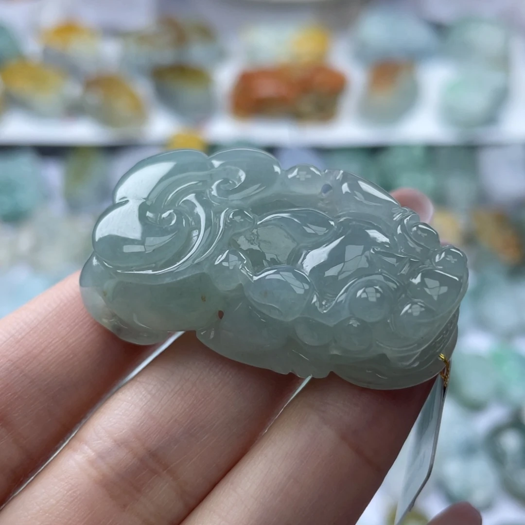 颈饰未镶嵌翡翠貔貅10