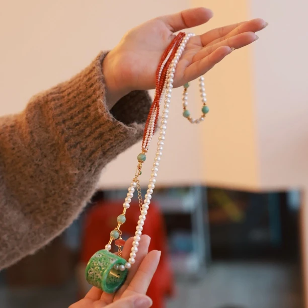 银镶翡翠大吊坠SY