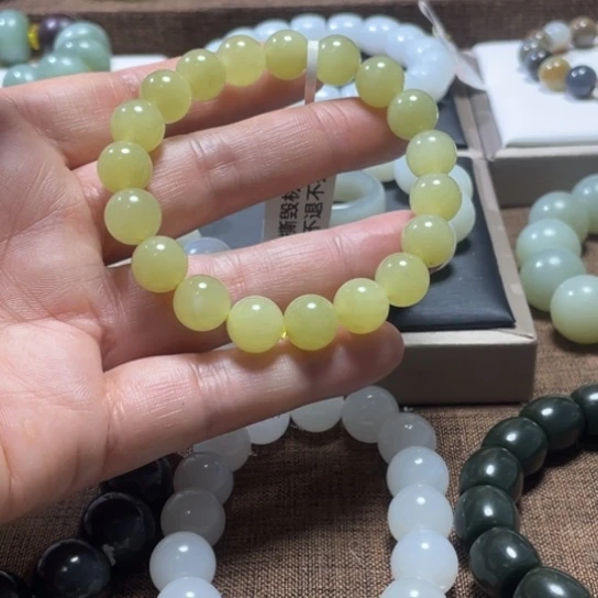 和田玉未镶嵌手链