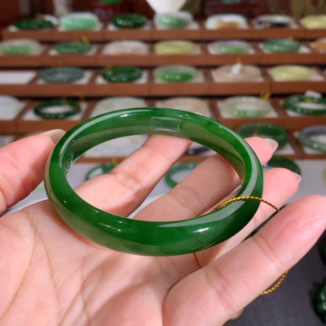实***意和田玉（碧玉）未镶嵌手镯28800碧玉59圈口分单付款第5笔