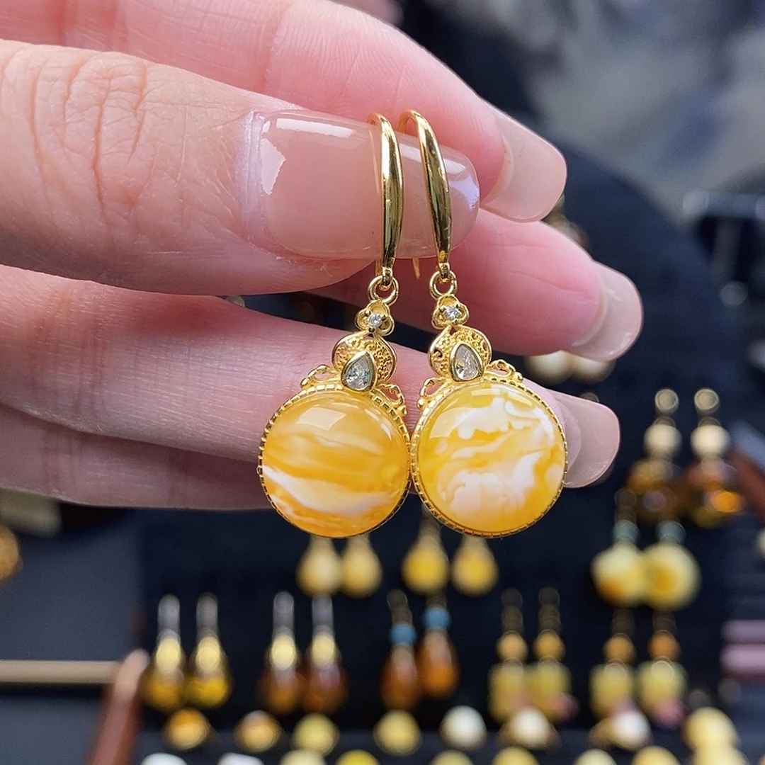 琥珀未镶嵌裸石成品