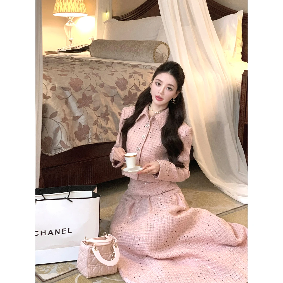 冯薪颖【法香秀场】优雅千金粉色小香风上衣半裙套装 T508092