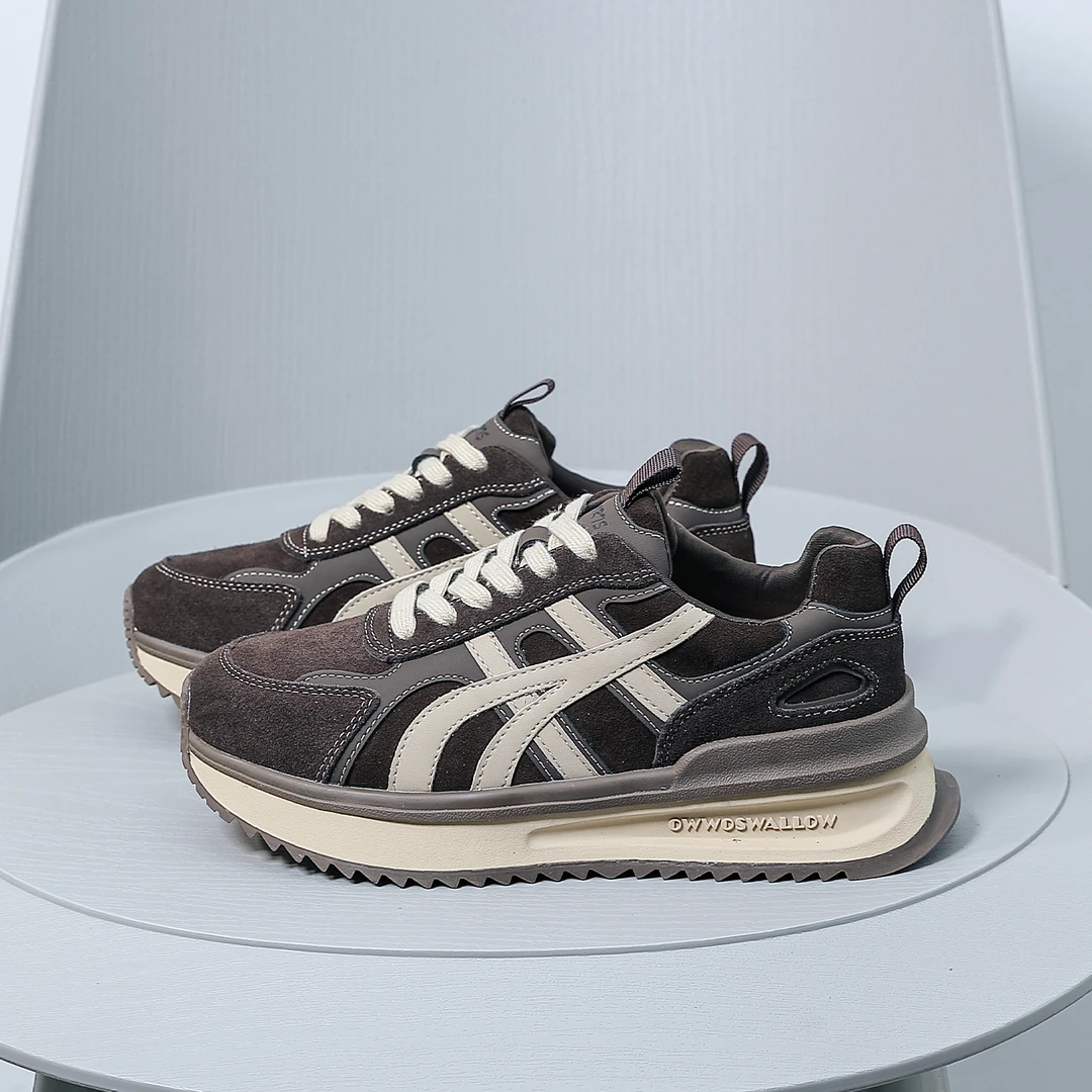 厚底防滑百搭运动鞋2025新款女款秋款爆款轻便软底不累脚休闲鞋女