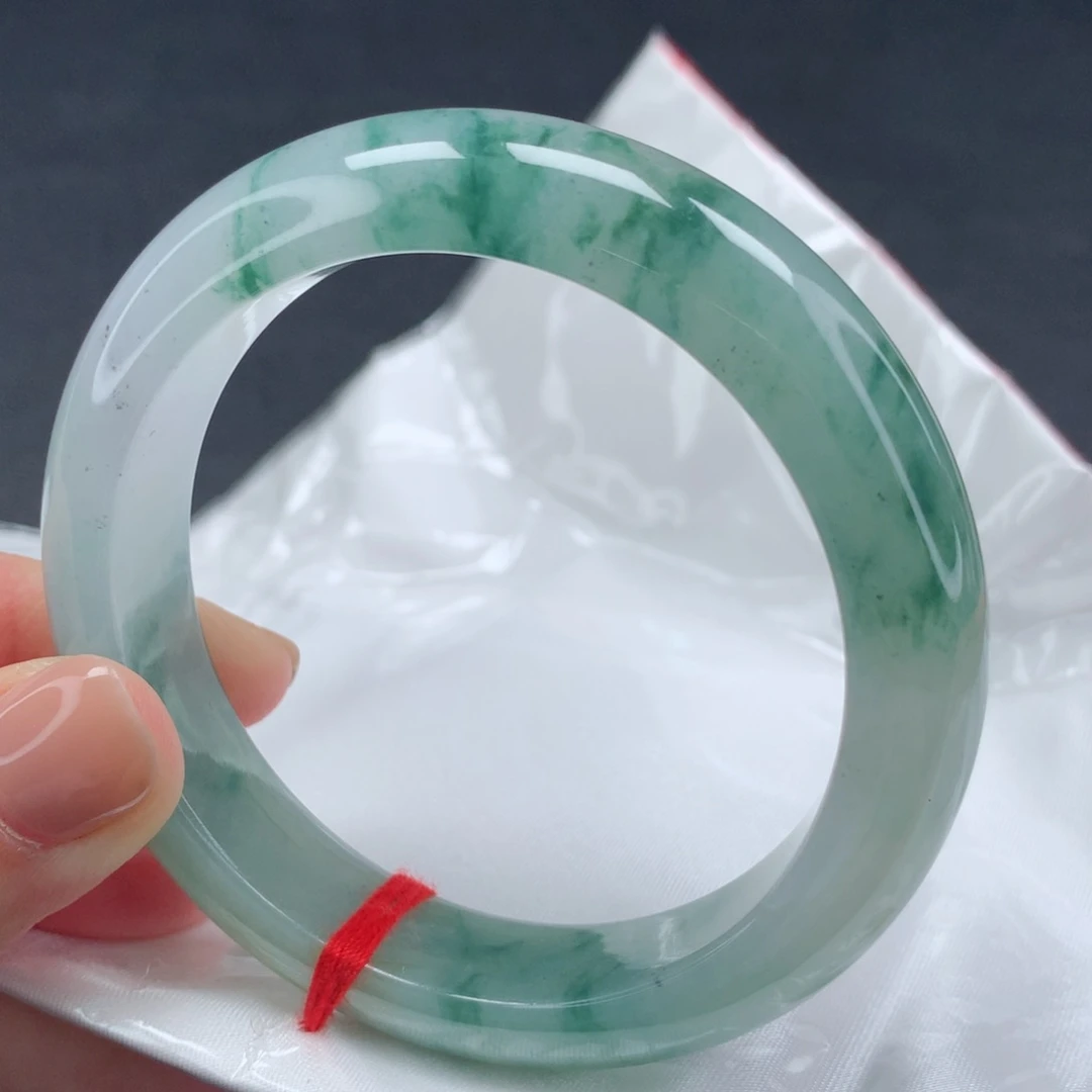 翡翠手镯未镶嵌，9号