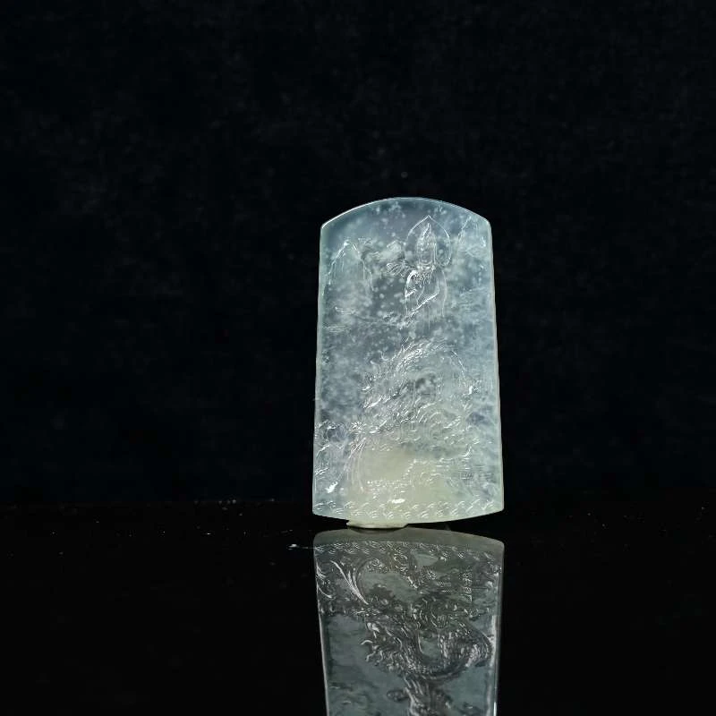 天然缅甸翡翠A货乘龙观音/ZHX25760/拍卖