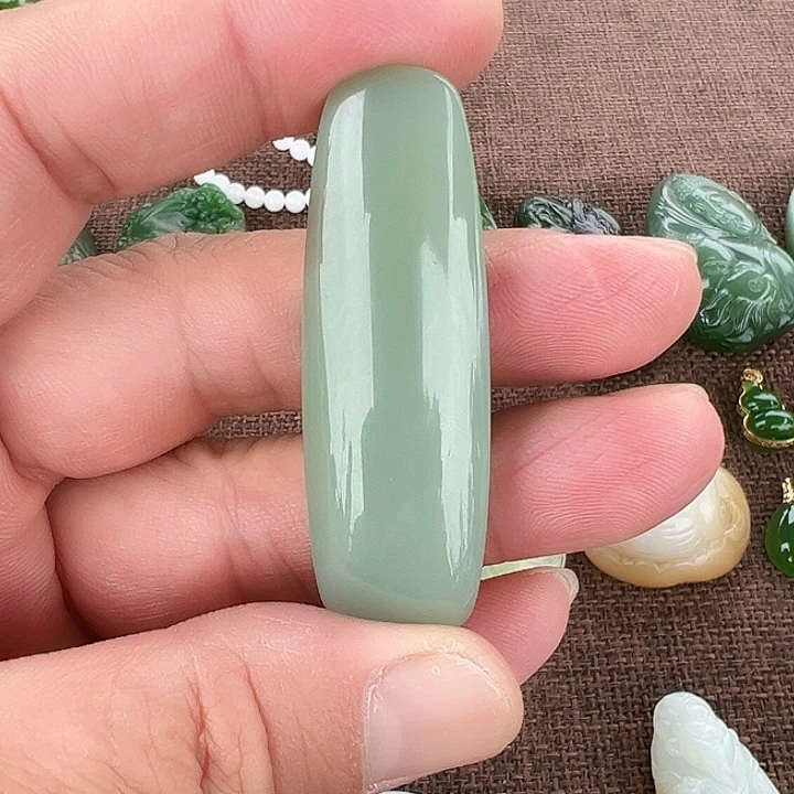 和田玉（碧玉）未镶嵌吊坠(不含链)