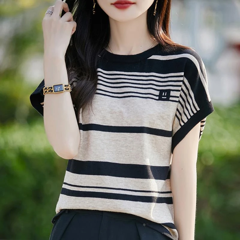 条纹笑脸短袖t恤女夏季2025新款打底衫洋气大码女装冰丝针织上衣