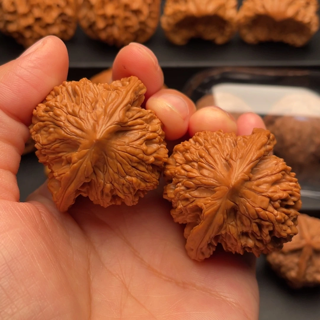 把件文玩核桃虎头43全品