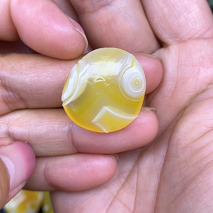 未镶嵌阿拉善眼睛石玛瑙/玉髓