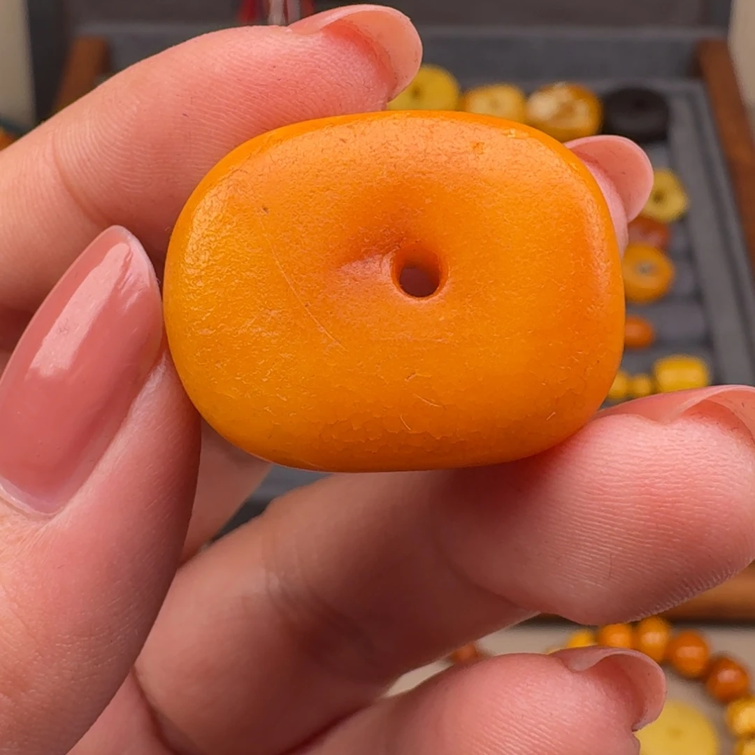 蜜蜡裸石未镶嵌大方块