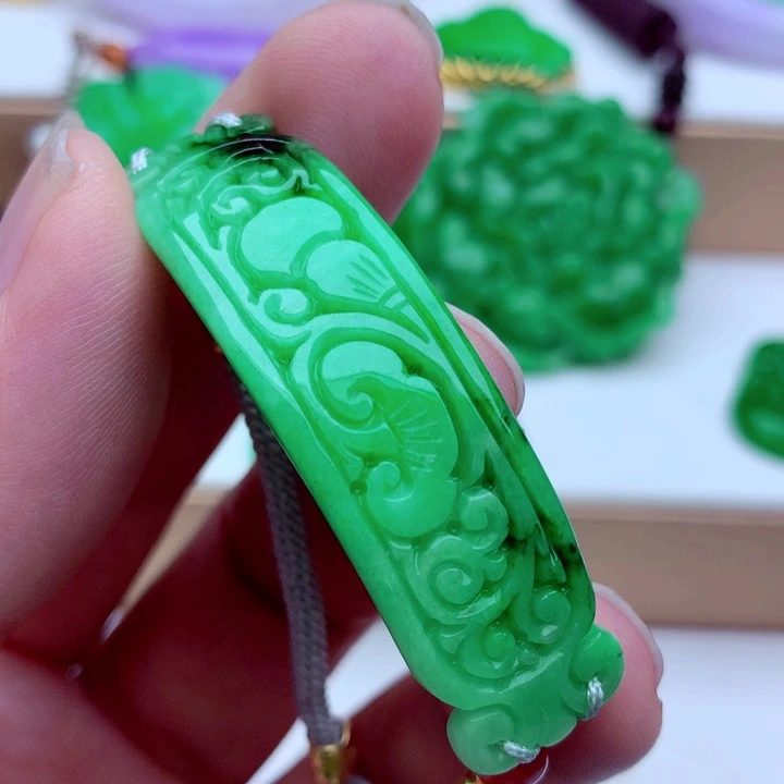 翡翠未镶嵌手链手串