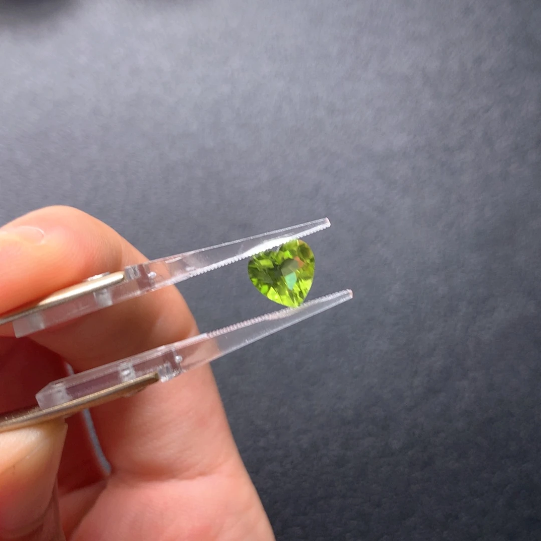 裸石未镶嵌橄榄石1.8ct