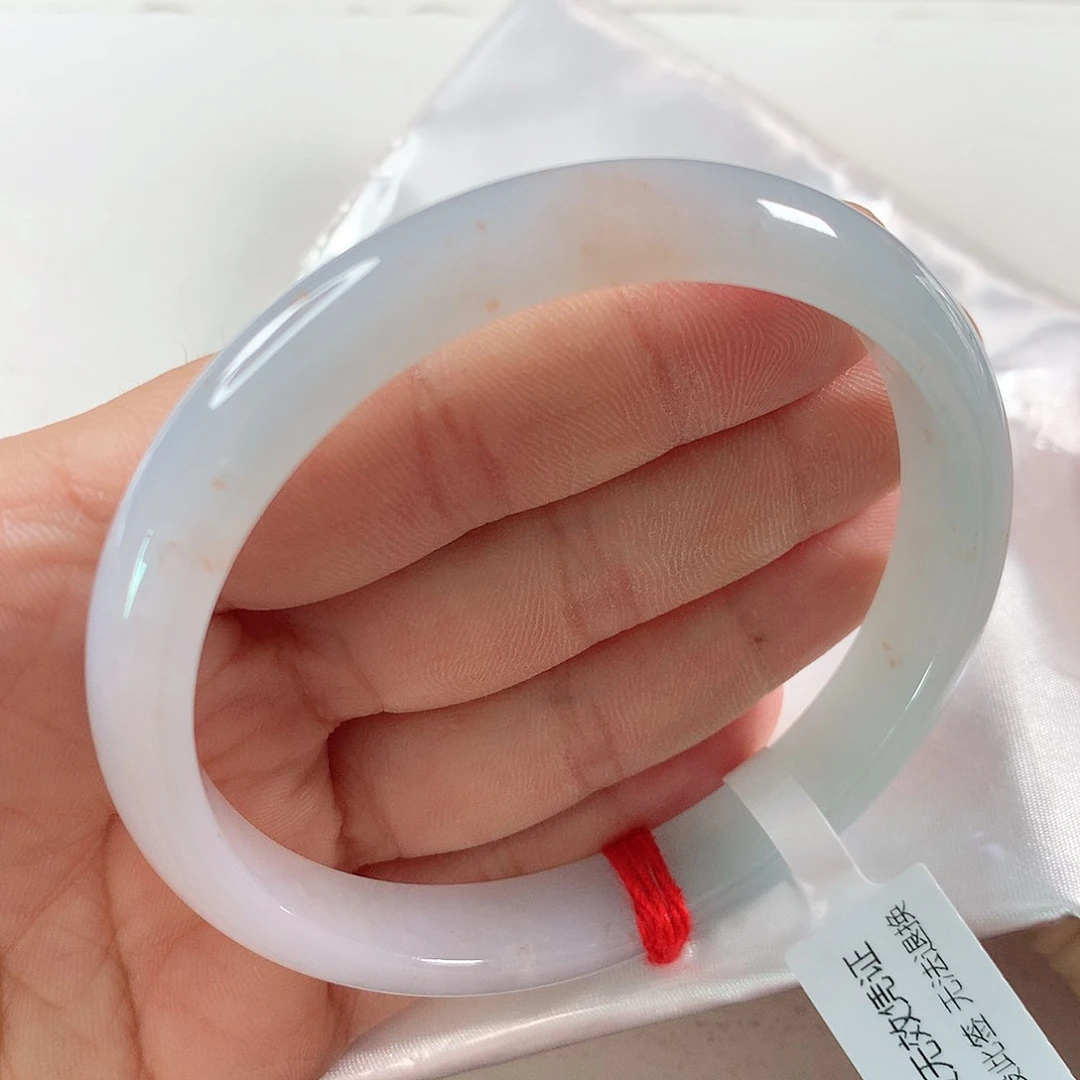 翡翠手镯未镶嵌63圈口 ①②⑧