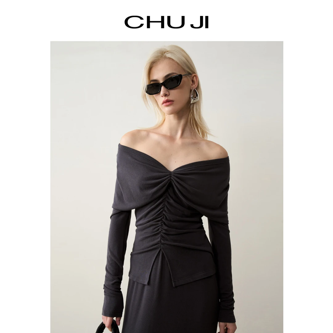 Chuji/出迹一字肩露肩褶皱收腰针织套装直筒半身裙两件套E1M1978D