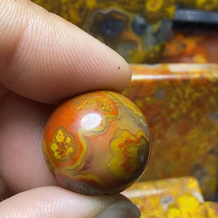 玛瑙/玉髓颈饰未镶嵌k*i