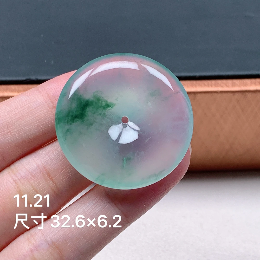 缅甸天然A货翡翠，冰种飘花平安扣挂件冰透高冰飘绿古风