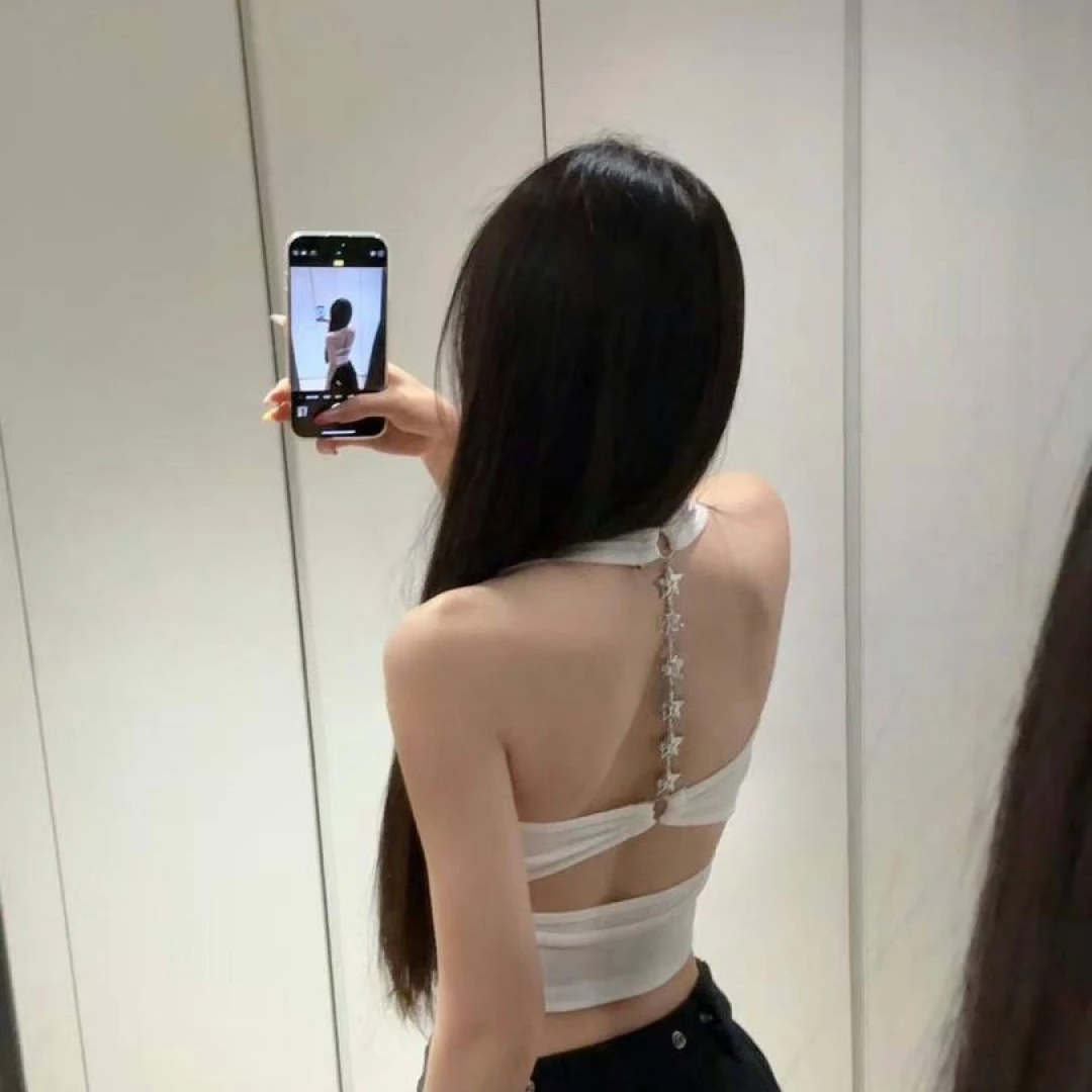 古奈家星星链条带胸垫露背带胸垫辣妹背心上衣挂脖百搭设计感