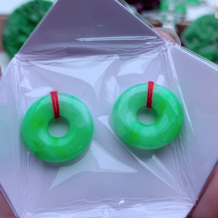 翡翠未镶嵌耳饰耳饰