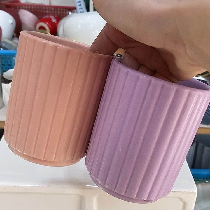 摆件陶盆有孔 瑕疵介意勿拍