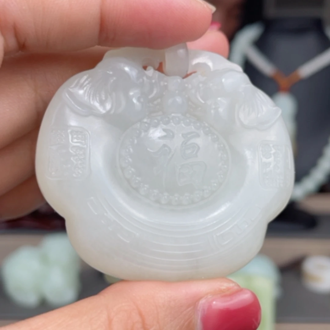【闪购商品】颈饰未镶嵌和田玉