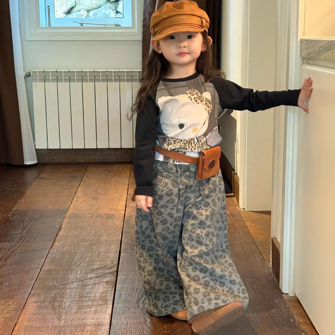 女童韩版洋气卡通长袖T恤修身+女孩时髦豹纹阔腿裤长裤女宝宝套装
