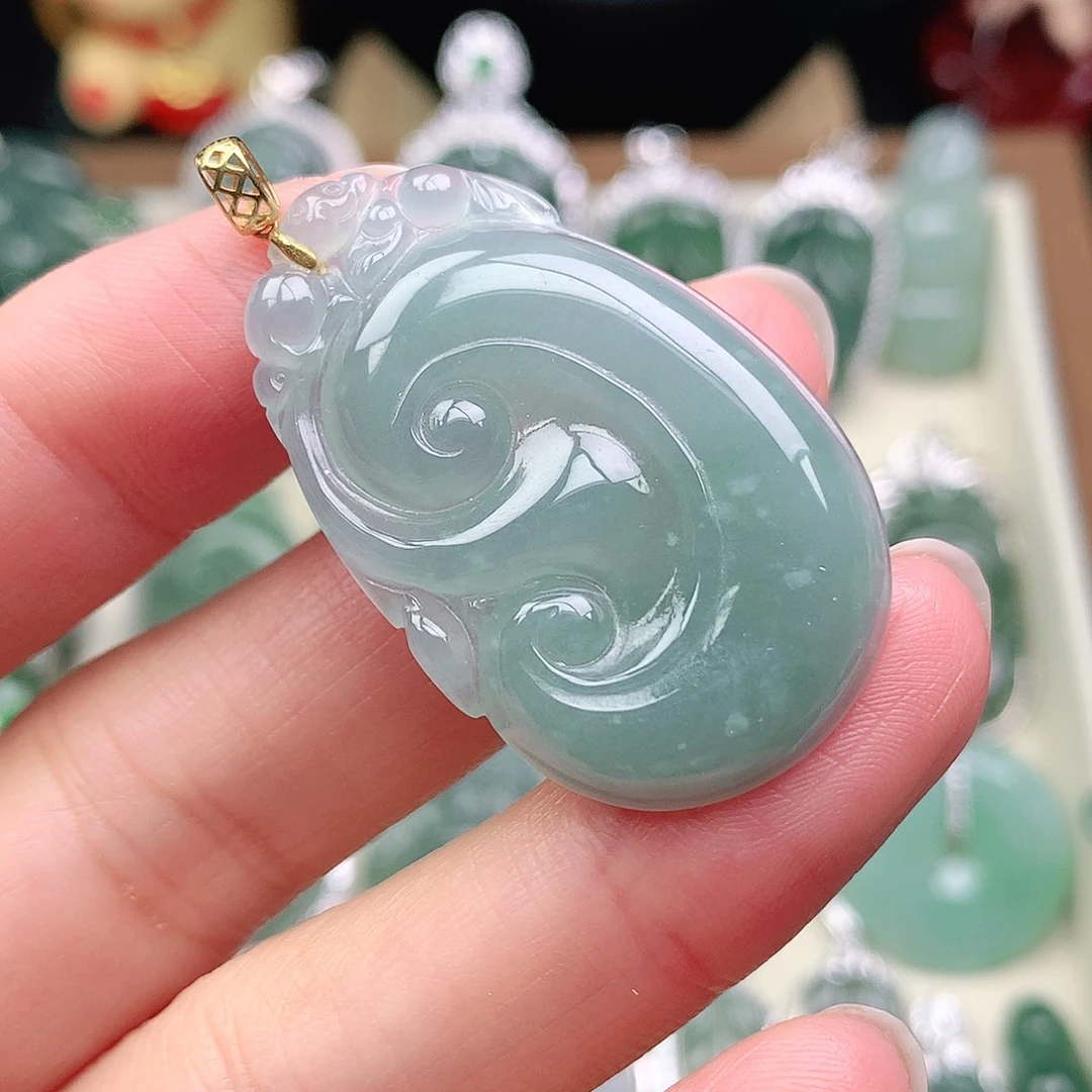翡翠未镶嵌颈饰吊坠