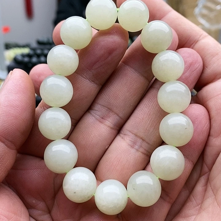 【闪购商品】未镶嵌手链和田玉14晴水有棉