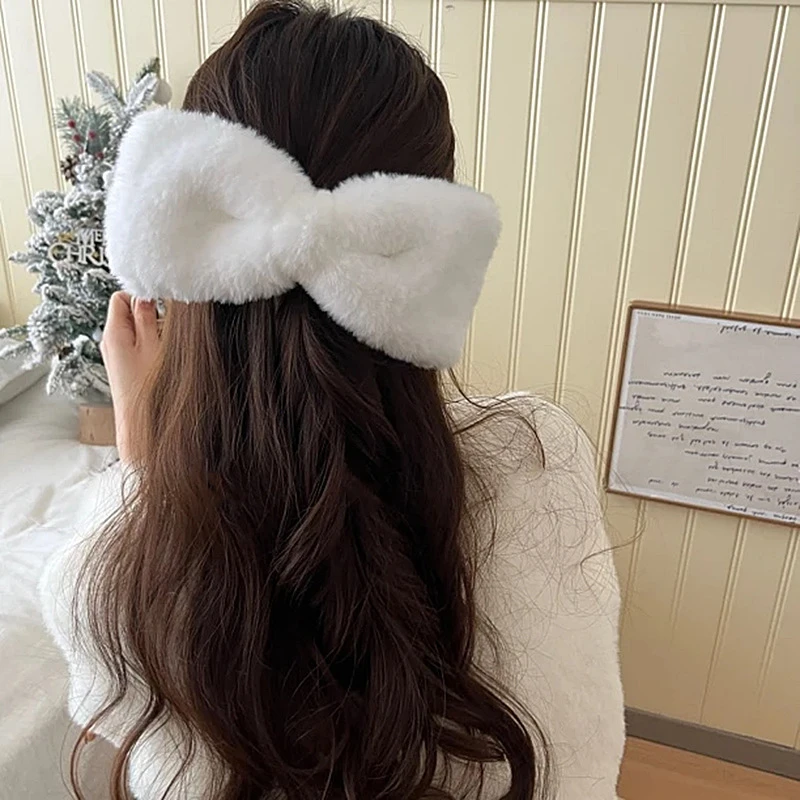 超大毛绒！手工甜美新款大毛毛秋冬蝴蝶结显脸小气质鸭嘴夹发夹