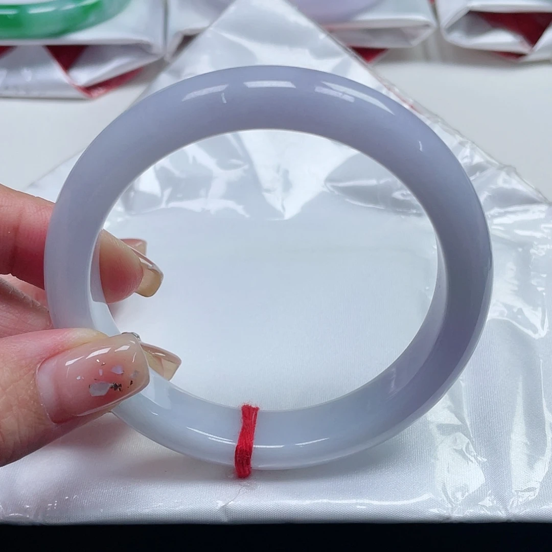 翡翠手镯未镶嵌缅甸翡翠