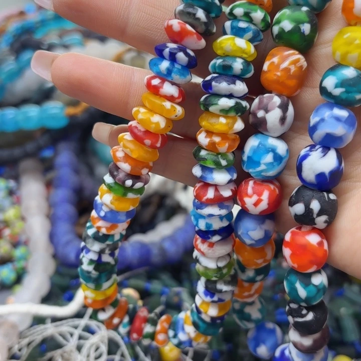 琉璃颈饰琉璃琉璃