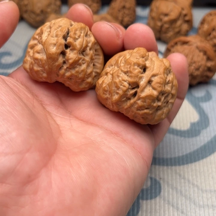 财***文玩核桃吊坠蛤蟆