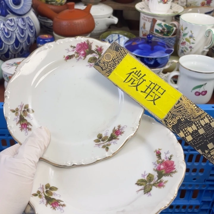 他家瓷器真美…开播了