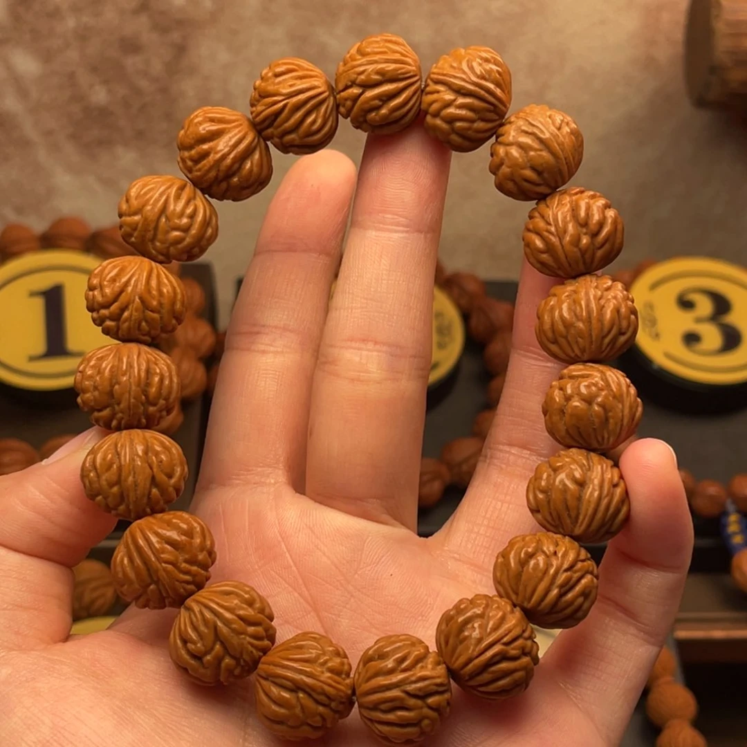 吊坠桃核小金蝉15