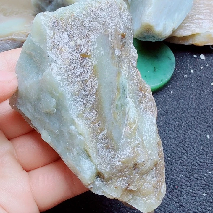 和田玉（糖玉）未镶嵌珠宝半成品