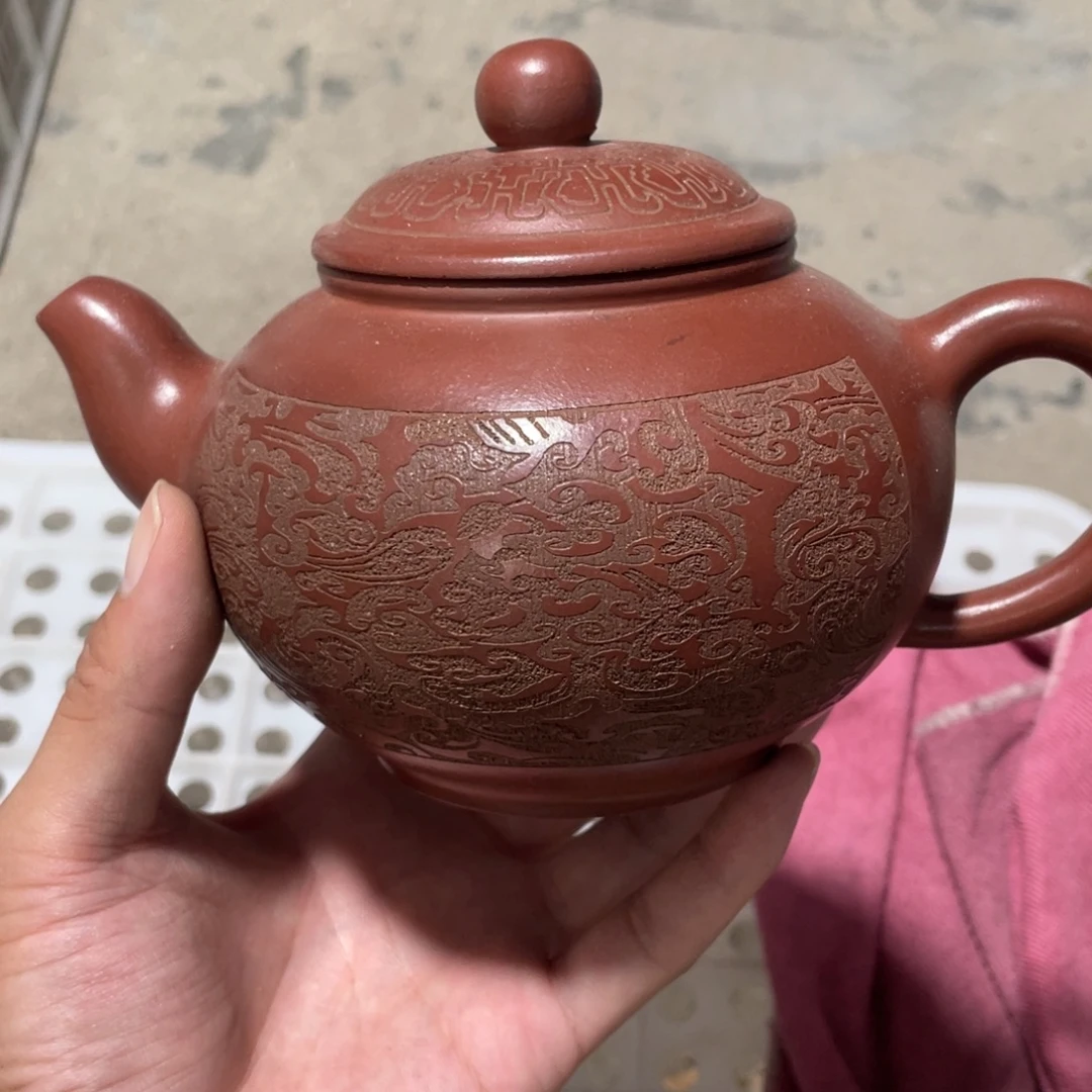 紫砂茶壶老厂紫砂壶一件。